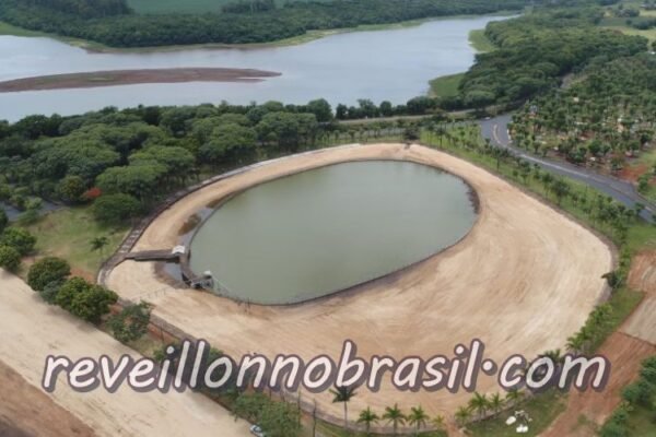 São Miguel do Iguaçu Réveillon 2026 : queima de fogos na virada de ano no Balneário Ipiranga