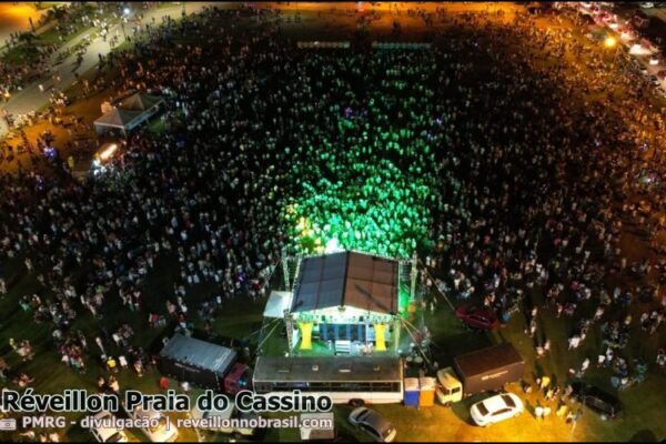 Praia do Cassino Réveillon 2026 em Rio Grande : shows e queima de fogos na virada de ano